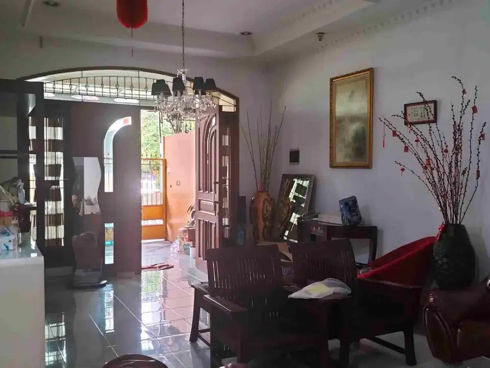 DIJUAL CEPAT RUMAH 2 LANTAI SIAP HUNI SUNTER, JALAN LEBAR, LOKASI STRATEGIS, BISA UNTUK USAHA CEN