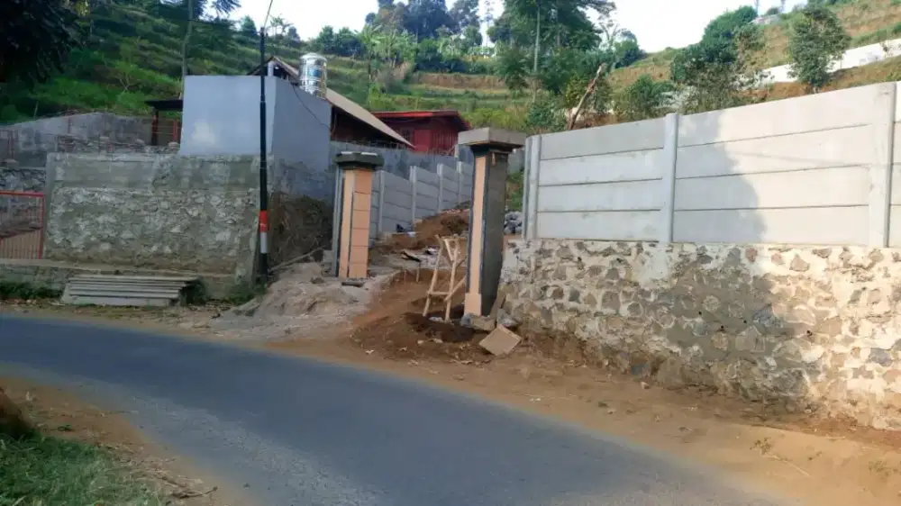 Disewakan tanah 1000mtr dicibodas  lembang.