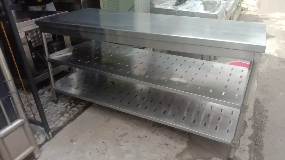 Meja stainless 3 susun nayati