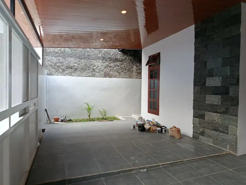 DIJUAL RMH PERUM SUMBER MS SUMBER SOLO R1 BP JOKOWI 167M2 1,35 M NEGO