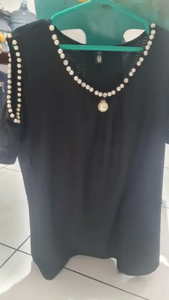 Atasan NZ kondisi 99.9%