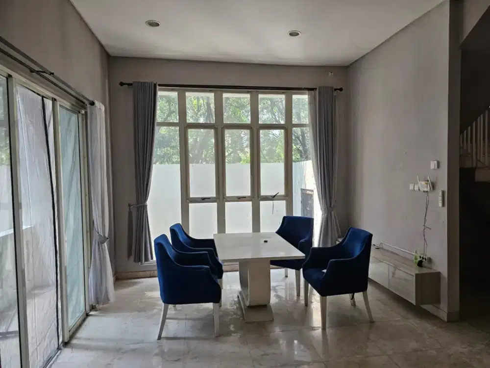 Dijual Crown Golf Boulevard Pik1, View Golf, Uk 12X21,5M2