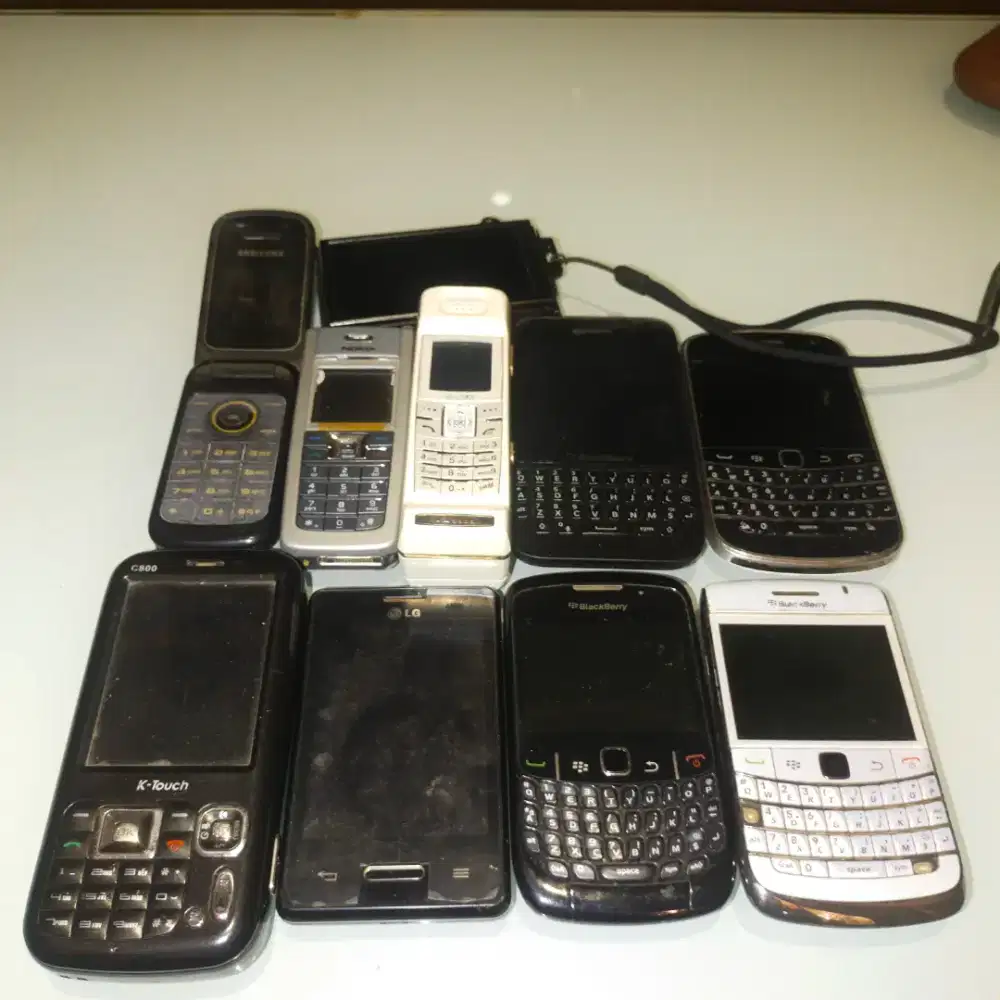 Jual macaama hp kondsisi apa ada nya