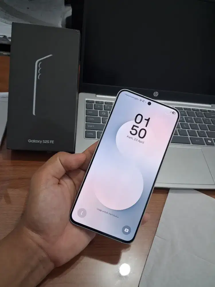 Samsung S25 FE (512GB) seken rasa BARU.GARANSI PANJANG DES 2026. RESMI