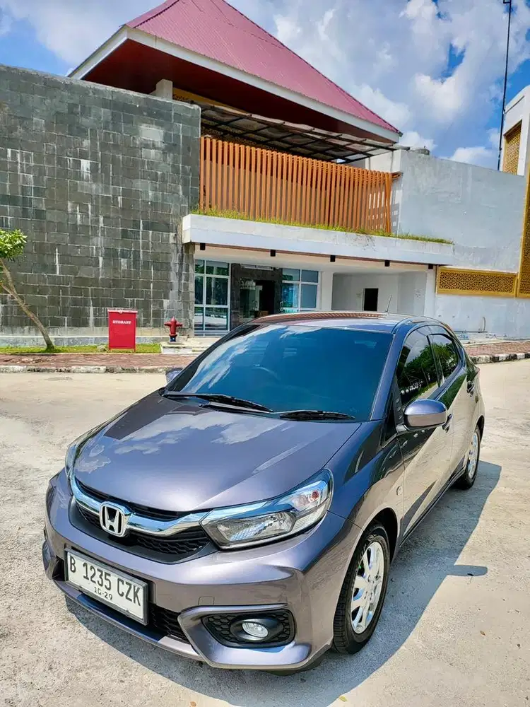 DIJUAL CEPAT ANTIK SEPERTI BARU 29rb GARANSI PUAS HONDA BRIO E 2019 MT