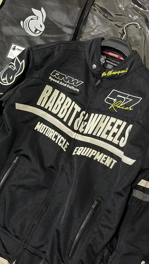 Rabbit and wheels combo legacy black