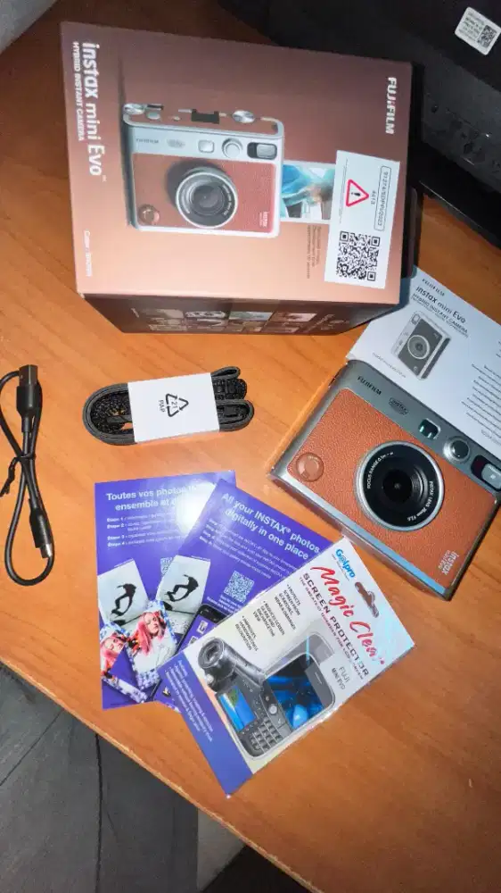 FUJIFILM Instax Mini Evo