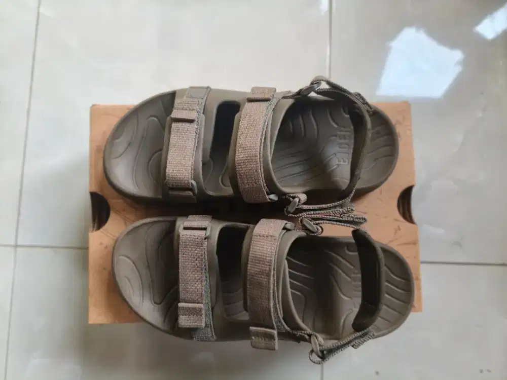 Sandal Eiger Verdant Olive 41