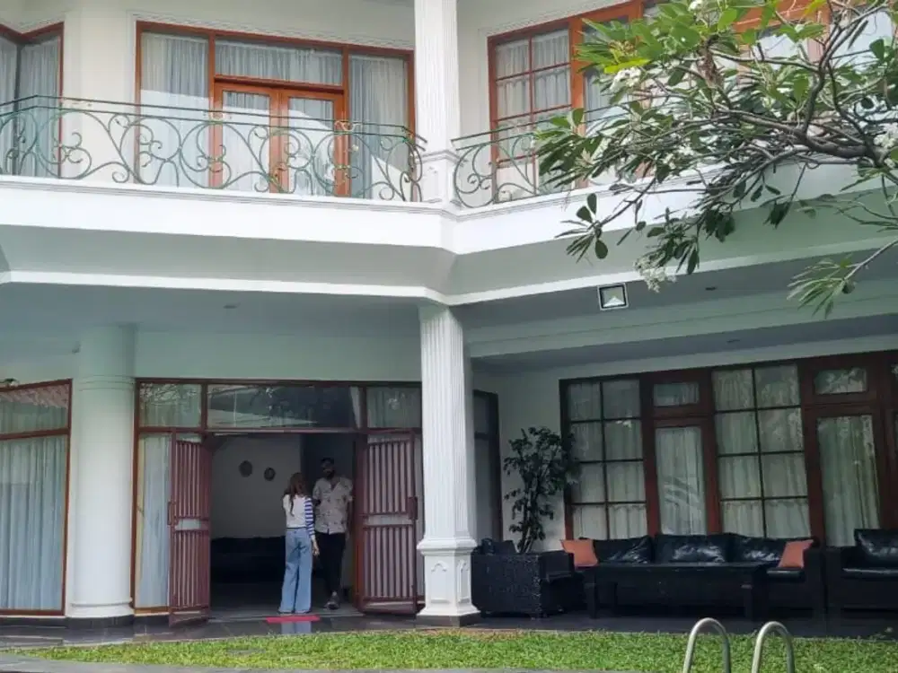 Jual Rumah Mewah Bangka Kemang Jakarta Selatan 850m2 SHM Bebas Banjir