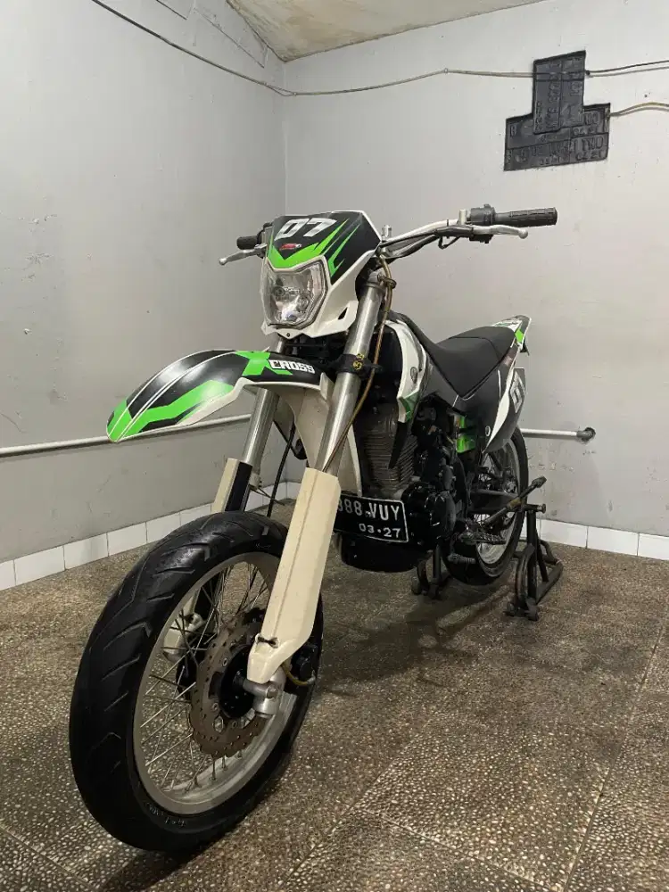 VIAR CROSS 200 THN 2021