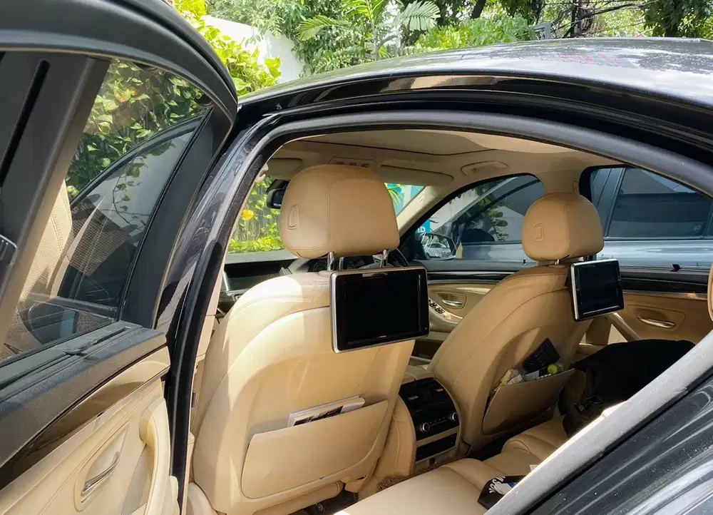 BMW 528i 2015 Bensin