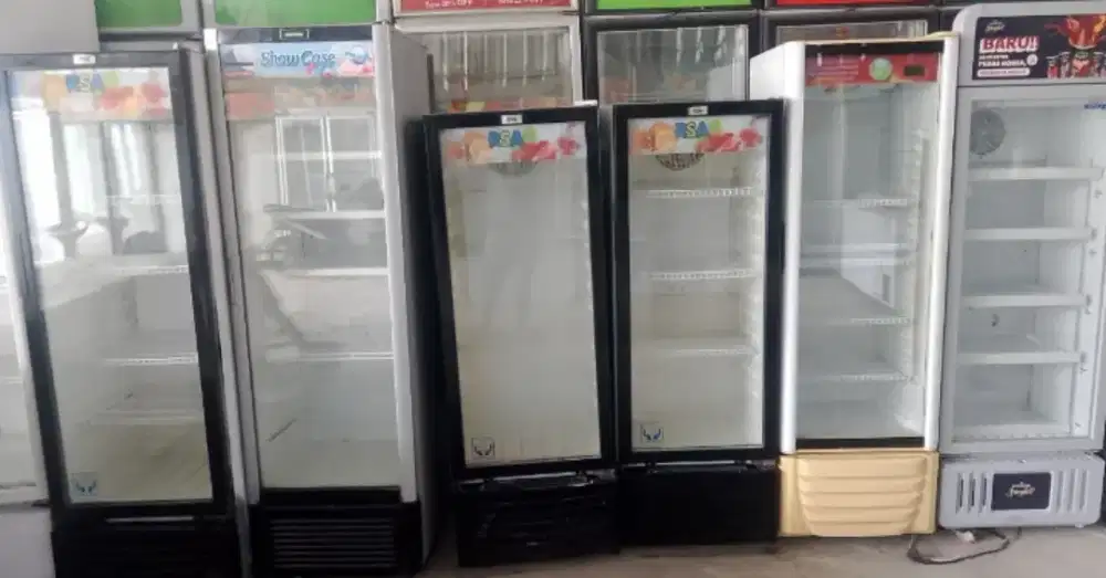 Terima showcase bekas segala kondisi