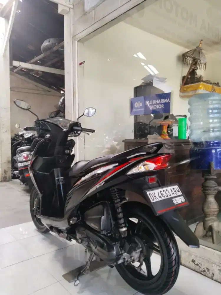 Dp 500 Honda Vario fi thn 2018 cash. Bali dharma motor