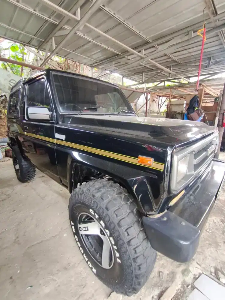 TAFT ROCKY TH 90 4*4 SIAP PAKAI