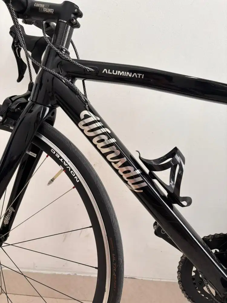 Road Bike Sepeda WDNSDY Aluminati