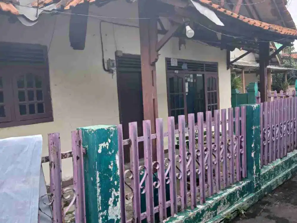 Dijual Rumah lama Luas murah di Cipianang Lontar