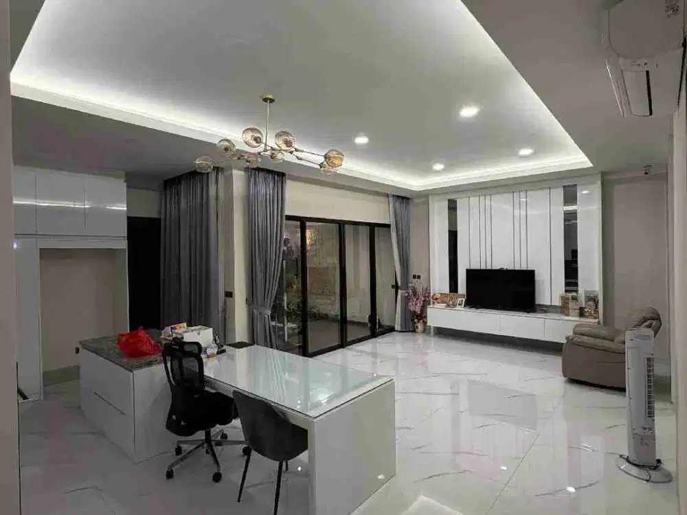 DI JUAL RUMAH SIAP HUNI FURNISH DI ALAM SUTERA, TANGERANG SELATAN