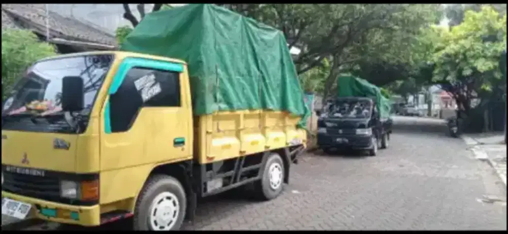 Sewa truk engkel pindahan