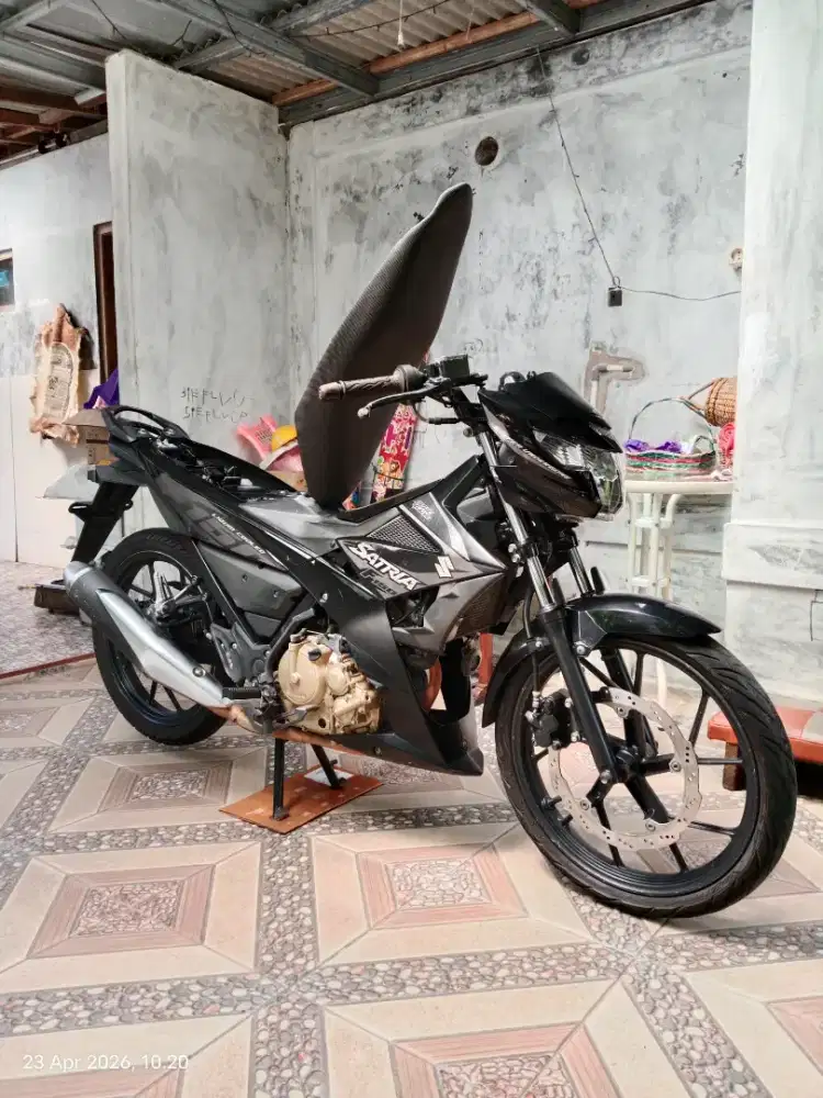Suzuki Satria FI Segel