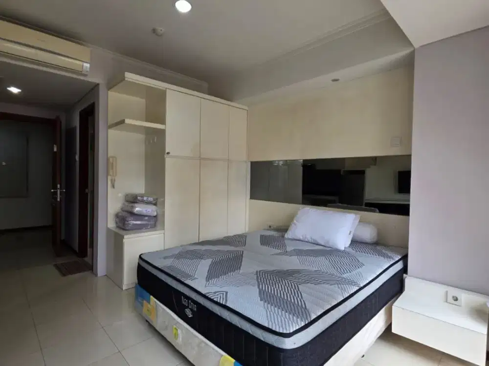 Dijual Cepat Apartemen Royal Mediterania Garden Studio Furnished