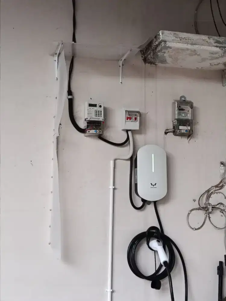 Wall Mount EV Charger