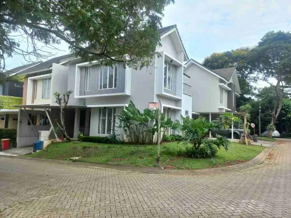 Disewakan Cepat Rumah Pojok di Emerald Bintaro Jaya Lokasi Bagus Strategis Dekat dengan Fresh Market Bintaro