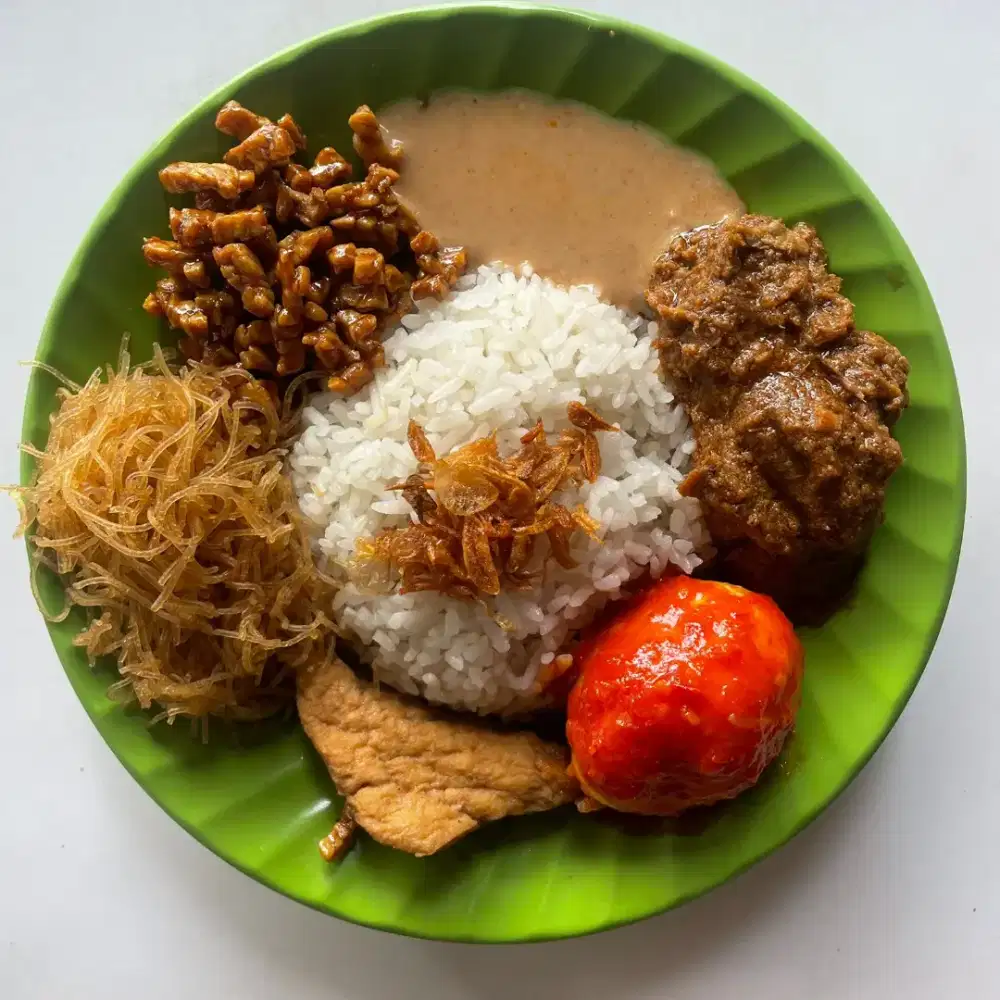 Asisten tk masak dan Crew Resto