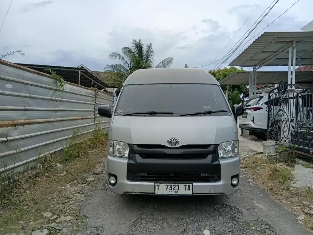 Hiace comuter 2020 luxury