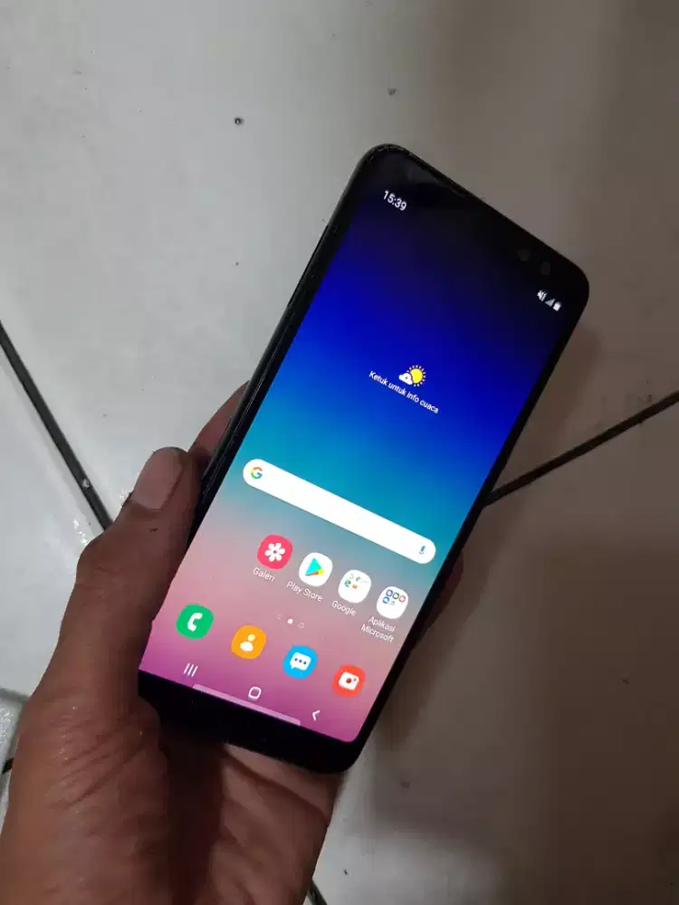 Samsung Galaxy A8 2018 Nfc 4/32GB Original Resmi Sein Dual Sim