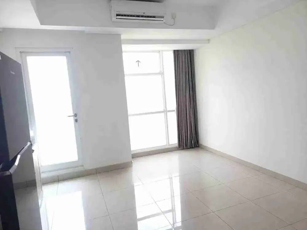 Disewakan Murah‼️Unit
Grand Sungkono Lagoon Studio Kosongan 28 Juta/2 Tahun