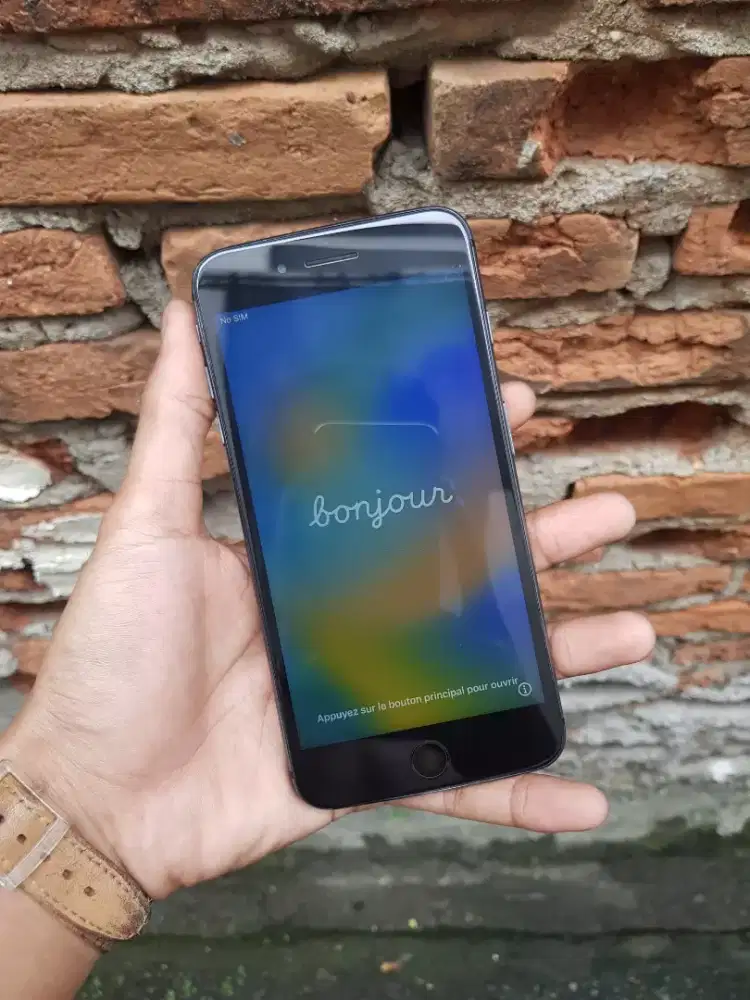 iphone 8 plus 64GB ibox all Op