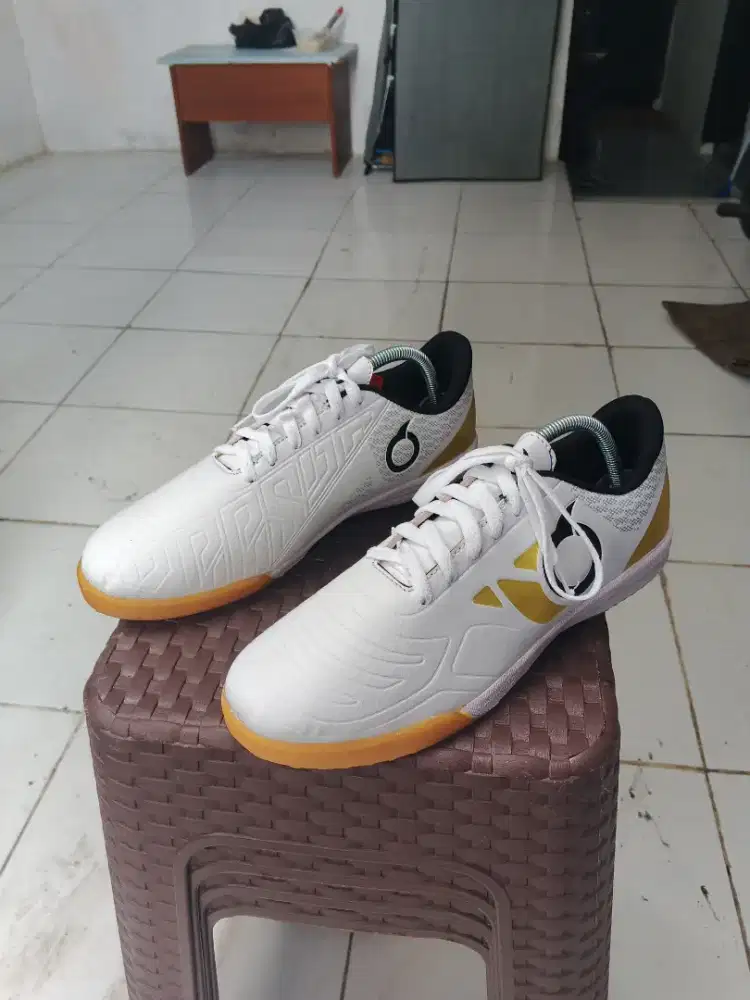 Sepatu Futsal Ortuseight Catalys
