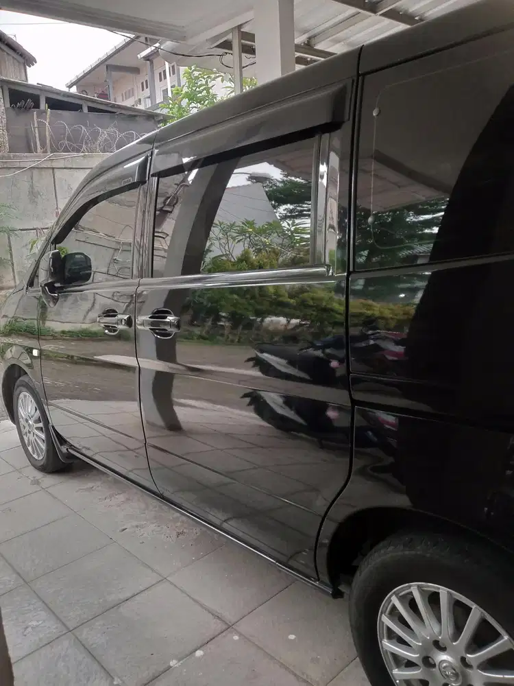 Nissan Serena 2010 Diesel