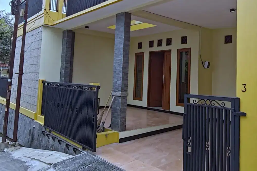 Rumah 2 Lantai Perum Indraprasta 1 Kota Bogor