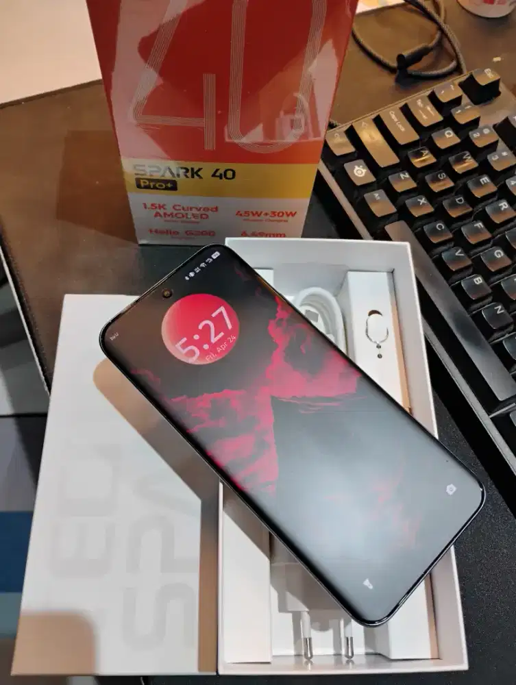 Tecno Spark 40 Pro+ (Pro Plus) 8/256GB