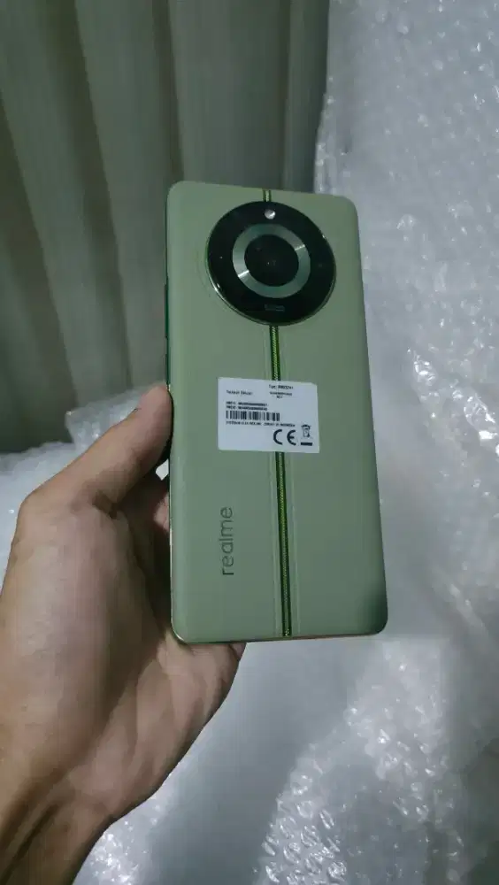 Dijual cpt bsa TT Realme 11 PRO+ 5G 12/512GB Normal Mulus No Minus
