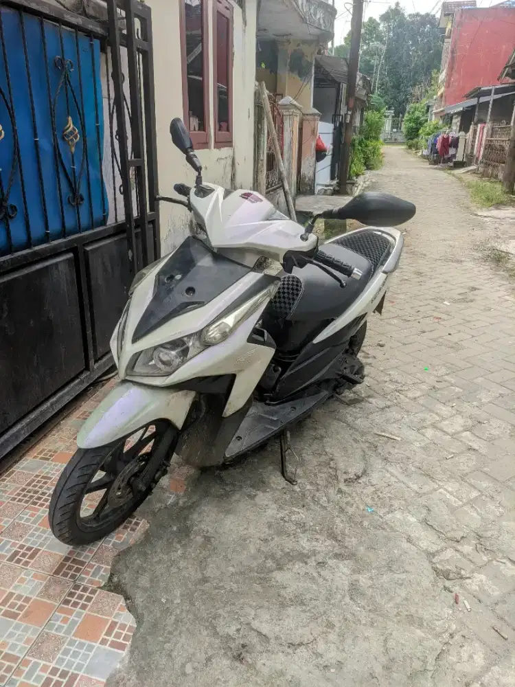 Vario 110 karbu tecno
