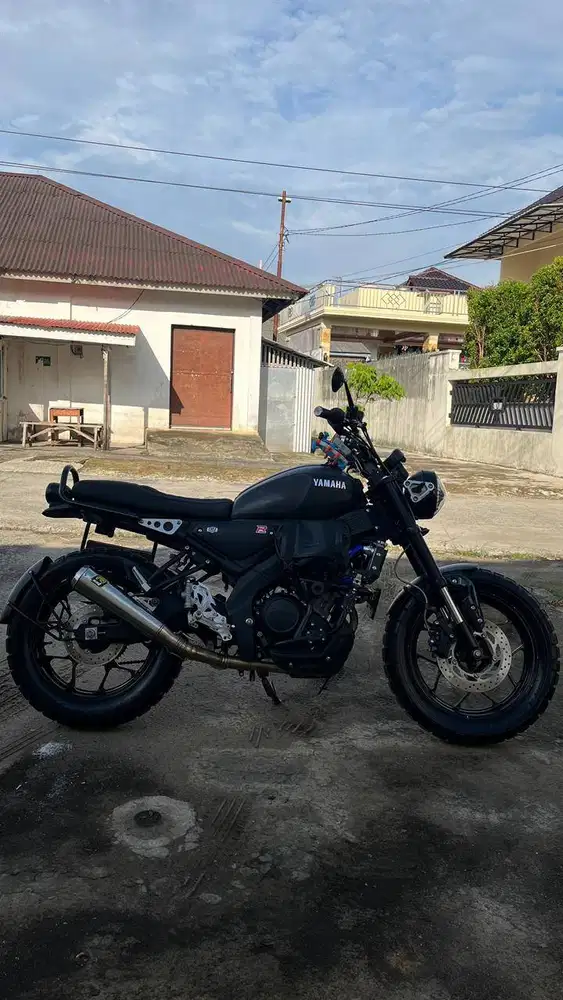 Motor Yamaha XSR 155