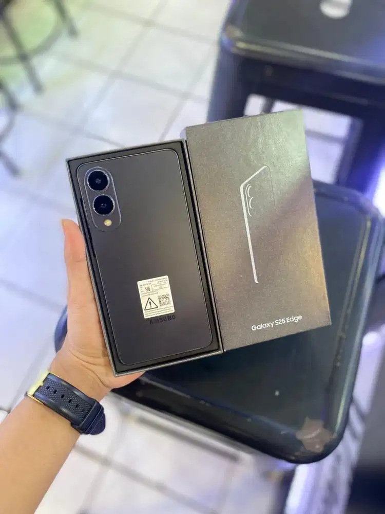 samsung s25 edge 12/512 sein