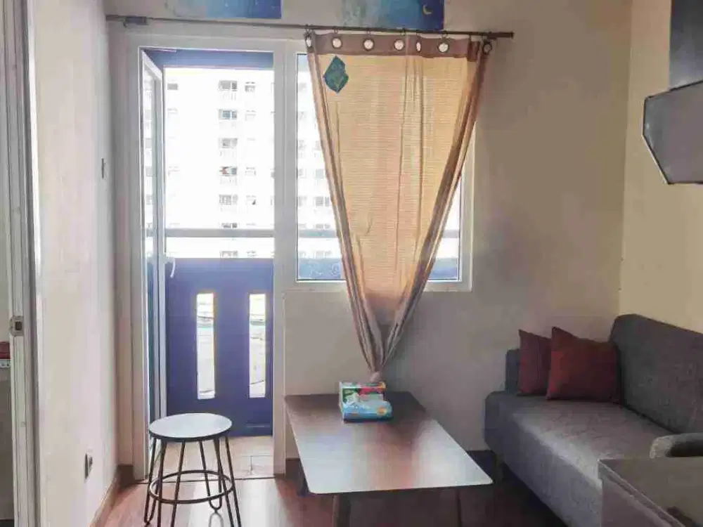 Apartemen Green Pramuka View Perkotaan Semi Furnished Free IPL Sewa Per 6 Bulan