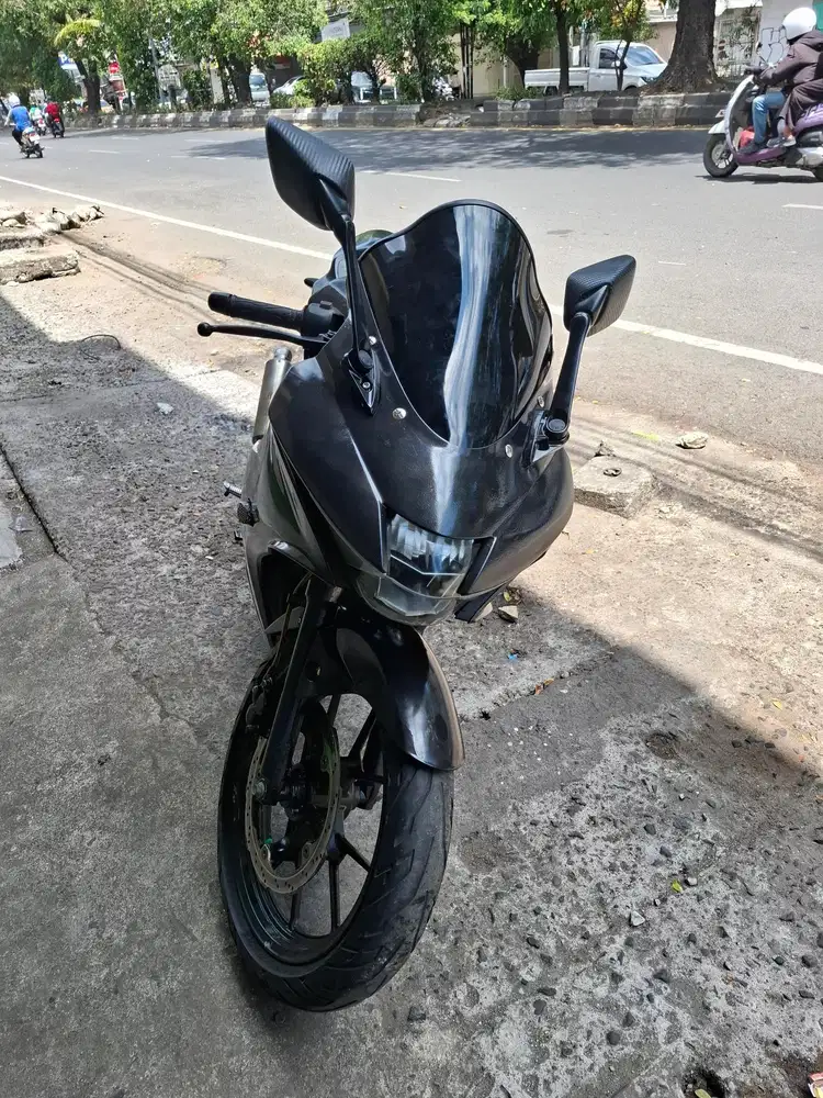 Suzuki Gsx 150cc 2017 Hitam