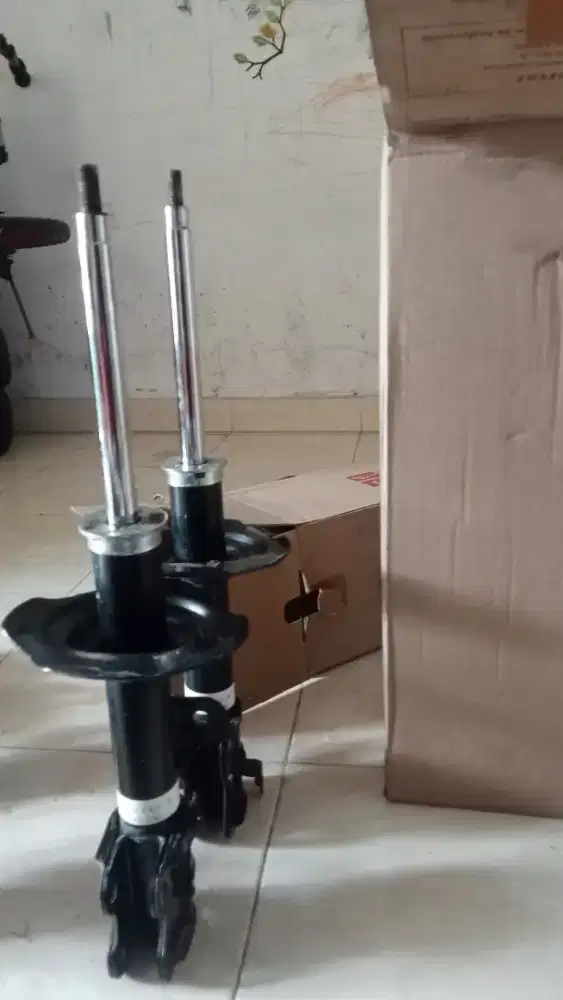Dijual shock absorber depan avanza/xenia