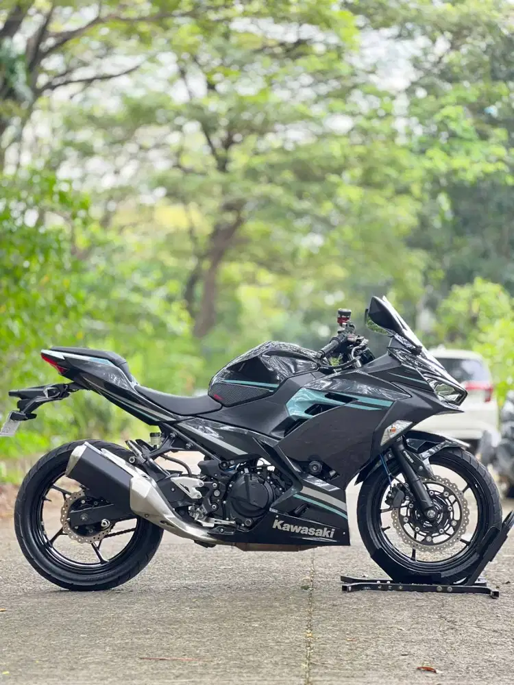 KAWASAKI NEW NINJA 250 FI ABS MDP HITAM 2020 KM 10K PAJAK ON MULUS