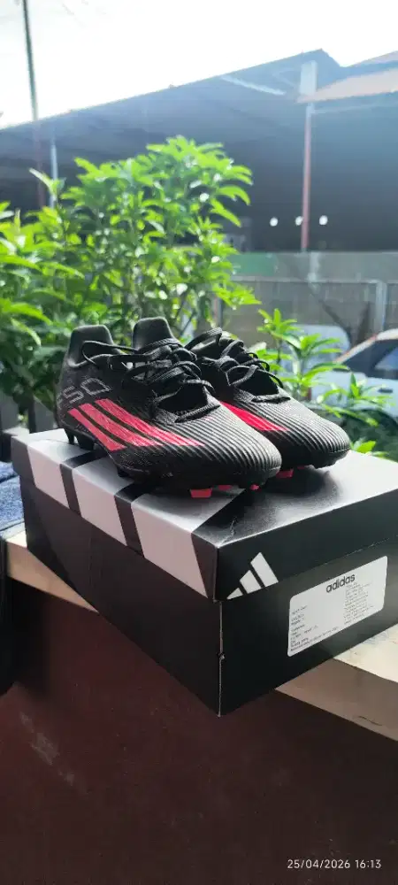 Sepatu Adidas F50 League FG/MG