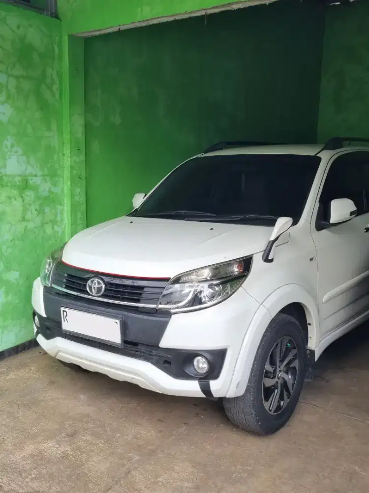 RUSH G MANUAL 2015 ANTIK LOW KM