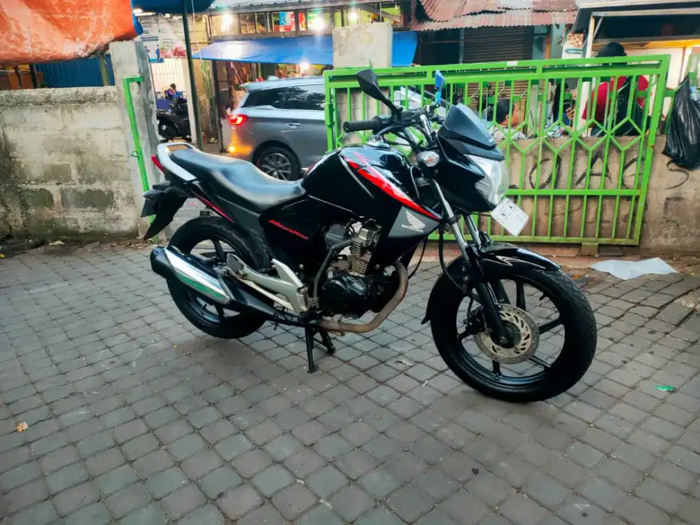 Honda Megapro 150cc PGM-FI Tahun 2013