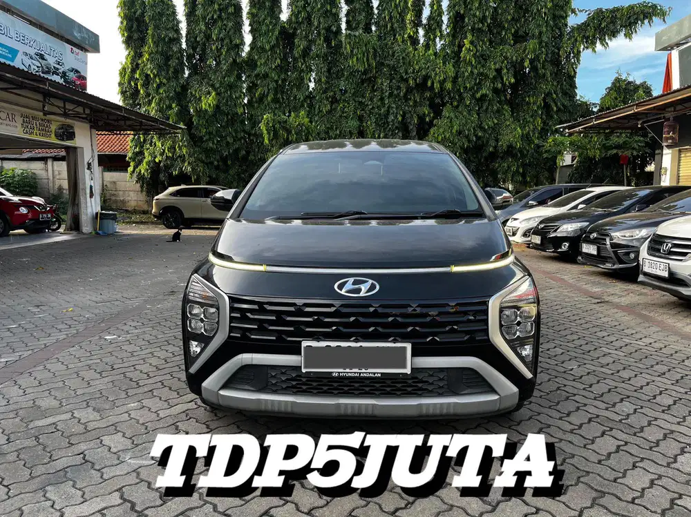 HYUNDAI STARGAZER PRIME AT 2023 CAPTAIN SEAT TIPE TERTINGGI