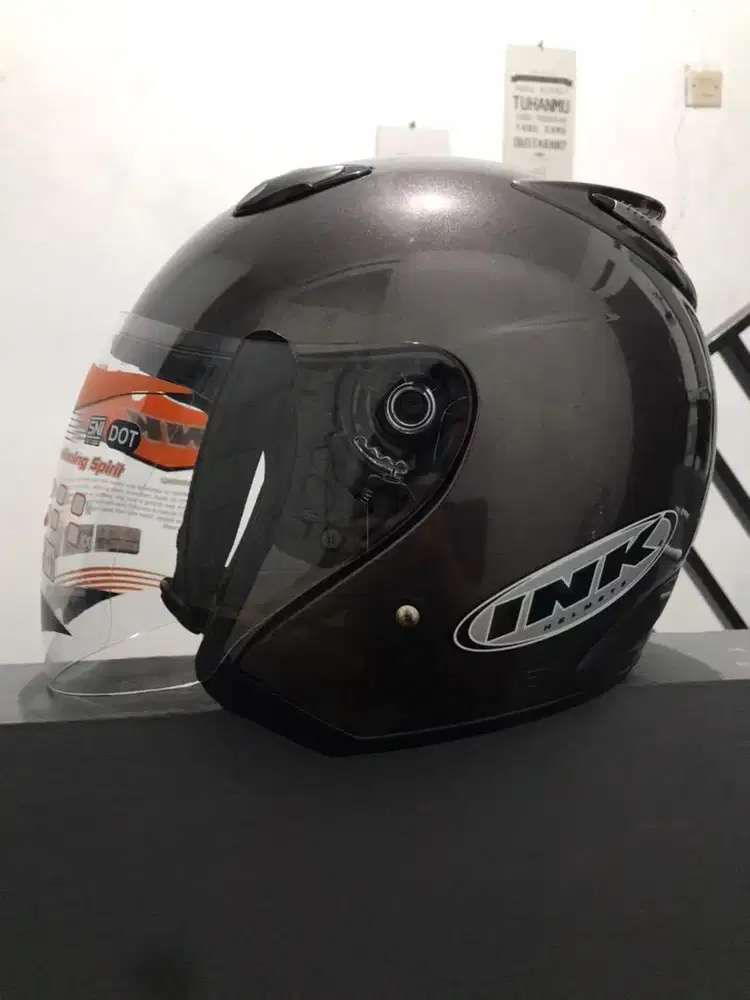 Helm ink ukuran L