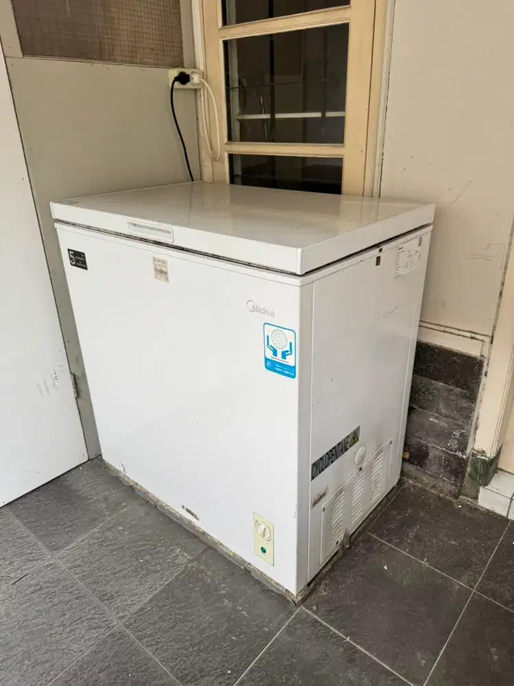 JUAL CHEST FREEZER MIDEA HS-258CK (±200L) kulkas box