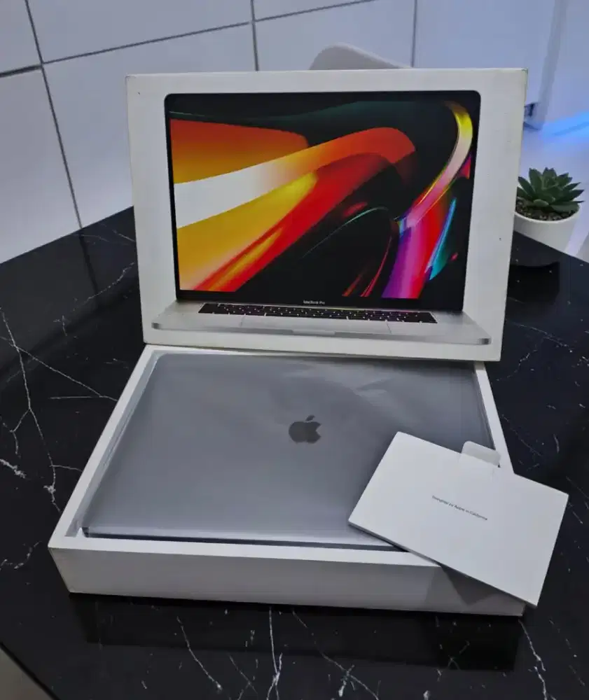 Laptop macbook retina pro i7 2019  ram 16